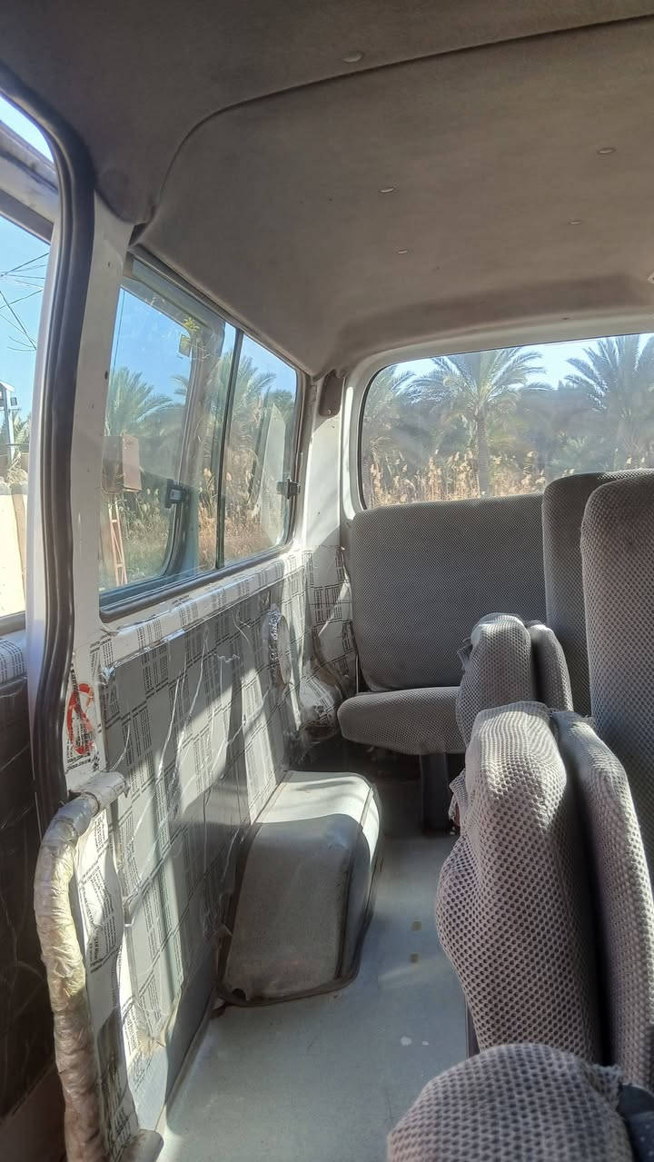 السلام عليكم نيسان يورفان 2009 للبيع 
السياره ب اسمي تحويل ثاني يوم مكاني كربلاء
دوشمه وتخم تاير السياره مامتعوبه ابد 
بيها شويه بارد بل جنطه وبعض الشخوط الخفيفه كلشي نذكره والتبريد ميشتغل ماعرف السبب والشراي بي خير ويدلل 130 وبيها مجال للطيبين تحياتي 🫡 ***********
