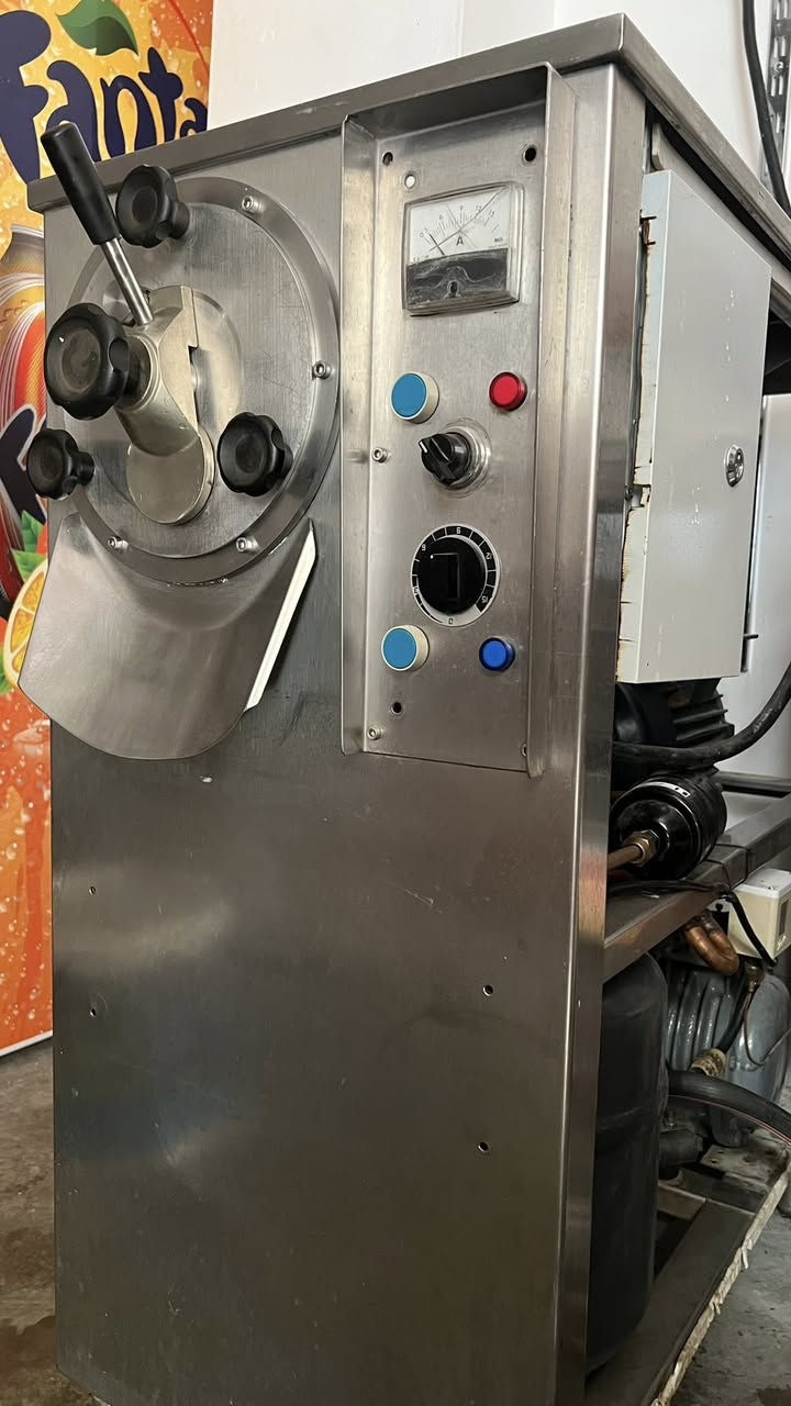 سلام عليكم مكينة دي اس مارك ايطالي للبيع
للتفاصيل مراسلة الصفحة


**إذا كنت صاحب هذا الإعلان وتريد حذفه لأي سبب، رجاءا أرسل رسالة إلى الدعم الفني**