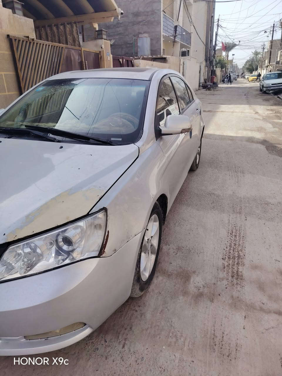 سلام عليكم عندي ام كراند السياره  موديل 2012ماشيه 150الف بسمي تحويل ثاني يوم بيها طخه بسيطه ومصلحه مكاني الثانيه السعر48 وبيها مجال قليل***********
