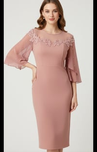 ملابس • الحجز للأسبق