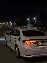 كورلا 2025 للبيع  رقم بغداد ماشيه17الف سياره مكفوله تحويل مباشر 078386...