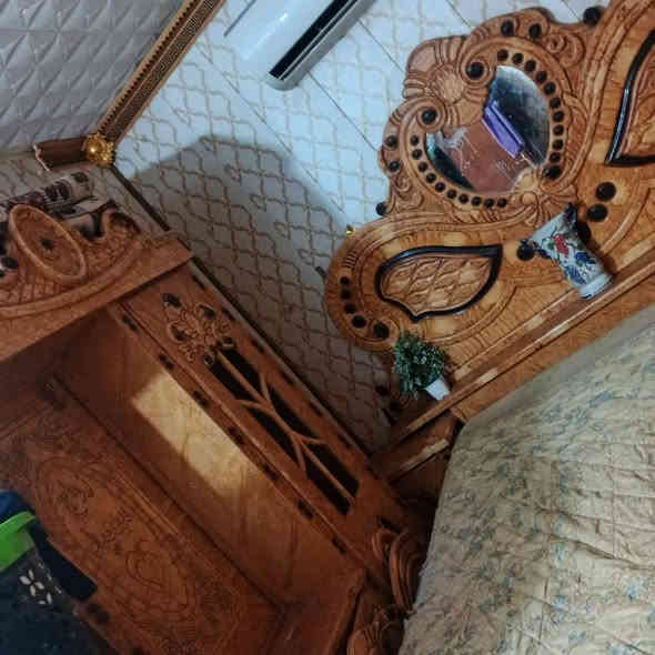 سلام عليكم غرفة للبيع مكان ناصريه مركز حي اور نضيفه ميه بلميه سعر ستميه وخمسين بيه مجال هاذه رقمي***********
