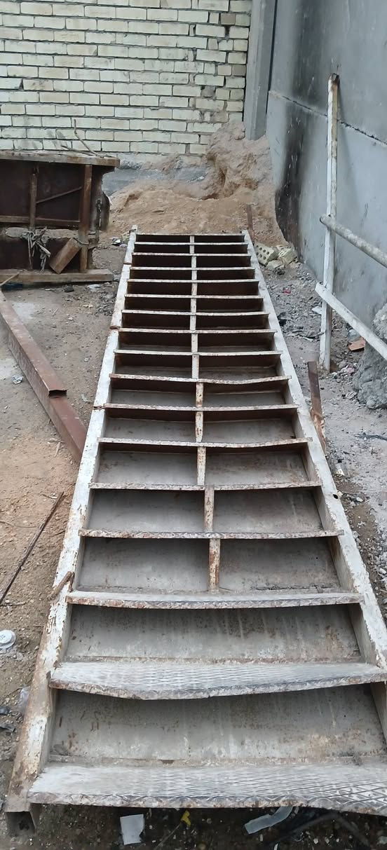 السلام عليكم عندي درج حديد للبيع العنوان الخطيب الزراعي شارع خوله
***********
