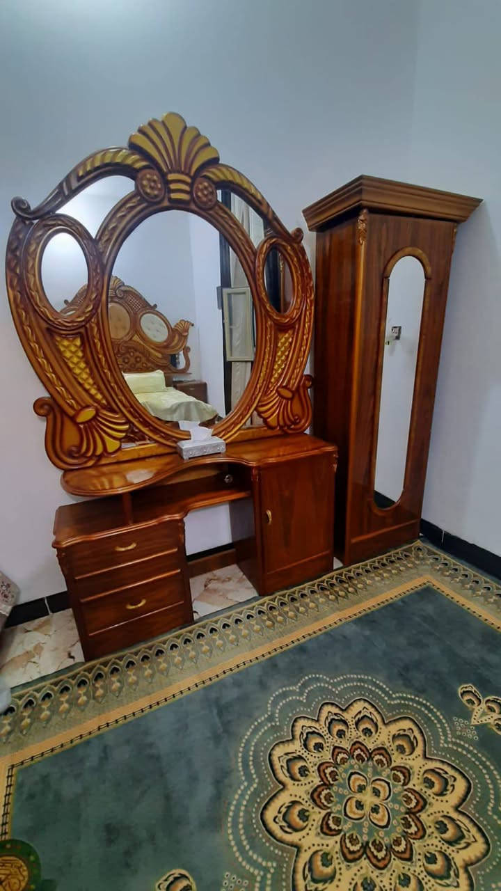 سلام عليكم غرفه نوم سوكيه نضيفه كلش ومستعمله كلش قليل سعر 750وبيه مجال قليل للستفسار خاص او واتساب ***********
