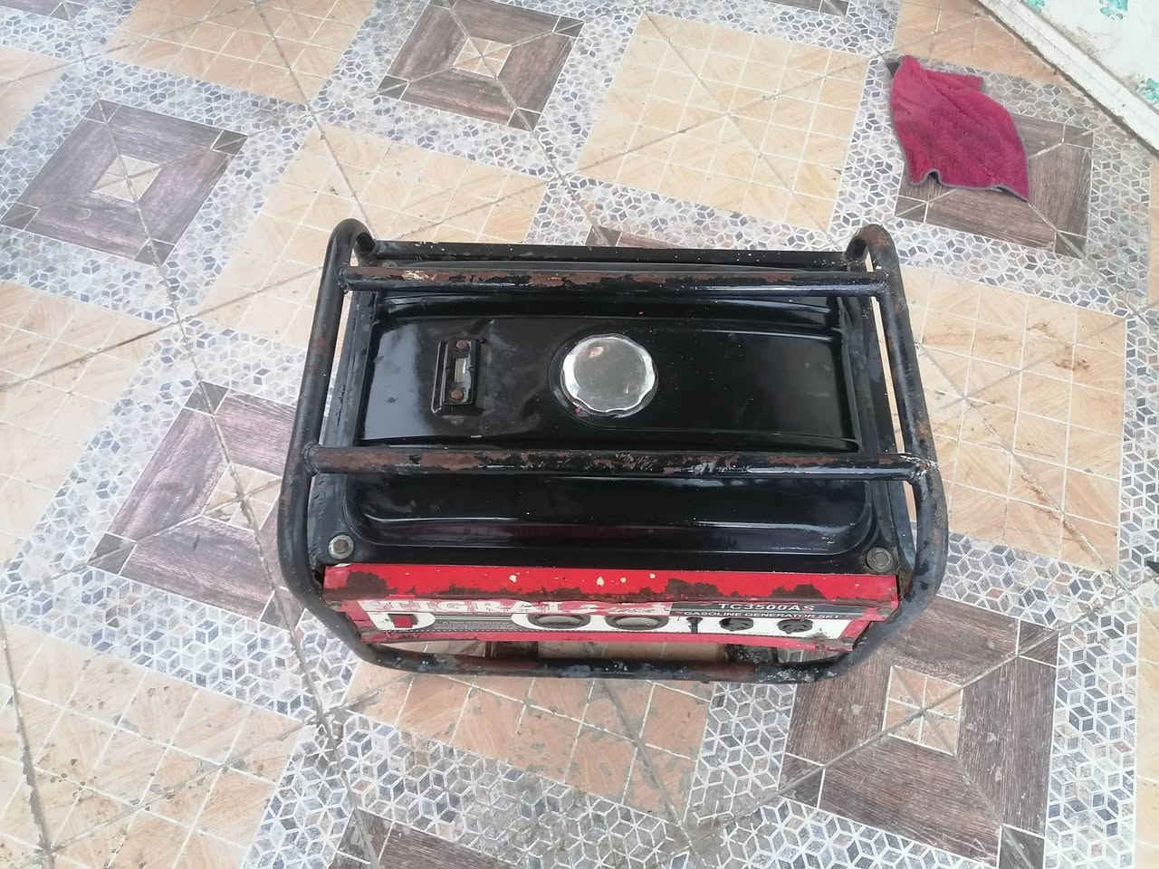 مولده تايكر للبيع السعر ب 75 وبيها مجال مستعجل على بيعتها رقم ***********
