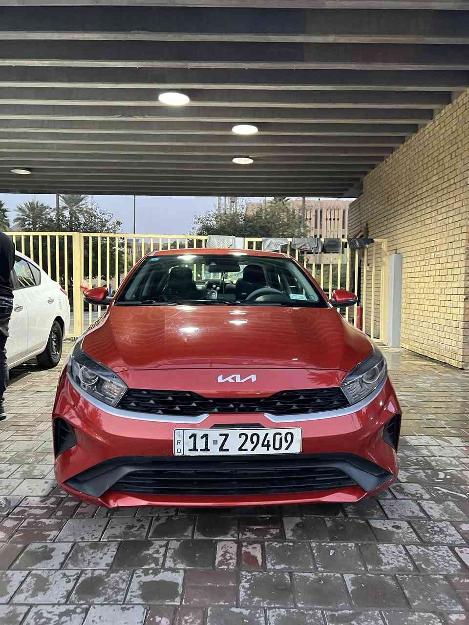 السلام عليكم
كيا فورتي 2023أمريكي حادث خلفي موضح بـ الصور بجم كبس 
مكينة2000دوش ممفتوح بيها برغي حتى بلكاتها مال شركة
گير cvtبلاد ممبدل حتى دهن
ماشية 24mi
اشاير بالمري 
رادارات جانبية وامامية 
فول تحكم 
تثبيت مسار 
كروز سرعة 
مانع انزلاق 
السعر 125$
مكاني بغداد 
***********
