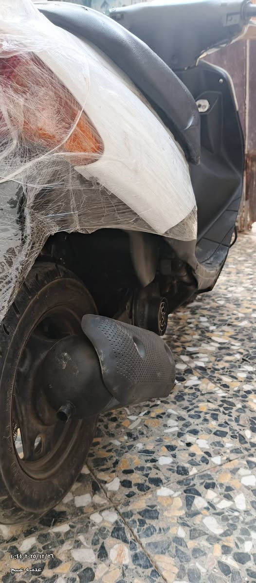 سلام عليكم
ذبانه للبيع. رياضي مجفت.  ما عوزه شي كلجات جدد سلف جديد باتري جديد تايرات جدد كهربائيات جدد السعر300 وبيه مجال اتصال*********** موجود وات ساب
