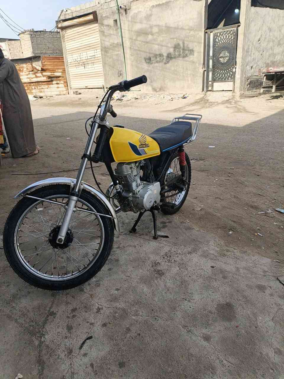 ادوات مكاني جزيره
سلام عليكم دراجه ايراني مكينه ناعمه وطياره الله شاهد سعر 350 نهايتهه ***********
