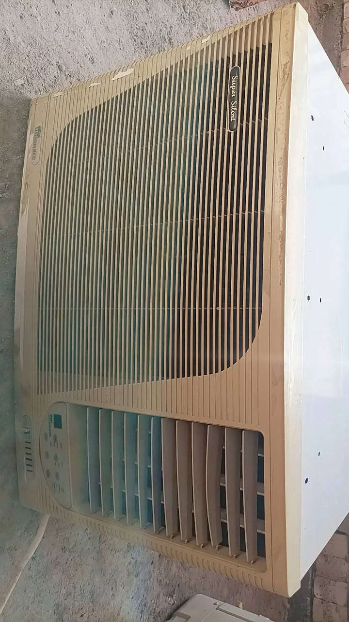 السلام عليكم مكيف نوعيه يونيون اير نضيف شرط الشغل البروده مالته فول ثلج
سعر 250
*********** مكاني بغداد الشعب
