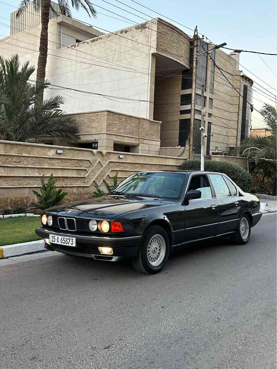 سلام عليكم

للبيع مستعجل وماكو هيج سعر سياره نضيفه حيل ومصروف عليها موديل 1990 حجم 730 رقم انبار نكليزي هزه جديده. تبريد كير مكينه كله جديد. صدم تاير كله جديد. سعر 55 ورقه وبيها مجال كلش قليل مكاني بغداد حي جامعه. رقمي*********** بغداد, العراق
