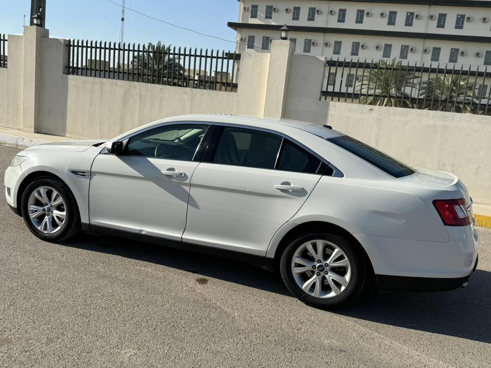 فورد تورس 2012 خليجي وكالة نيفا سبيرهه وضع شركة مانازل 6 سلندر

للبيع وللمراوس بحديث حسب القناعة

مكفولة رقم سليمانية الجديد هزة وسنوية جديد بأسمي ثاني يوم تحويل او وكالة 

مواصفات فول عدا الفتحة 

تحكم ستيرن 

كامرة دوارة 

تبريد قطعتين 

سنتر لوك 

صدر امامي وخلفي جديد

تدفئة تبريد ثلج السيارة وضع الشركة 

تخم تاير جديد صار اسبوع عليها

بدون شخوط بدون رصعات بدون خدوش 

كير مكينة مكفولات وبيها بعد مواصفات حلوة تعرفوهه 

تراي صفر تمشي 200 ترايها يخبل الصاعد فورد تورس يعرف معناهه

السعر 129

ديالى بعقوبة 

***********
