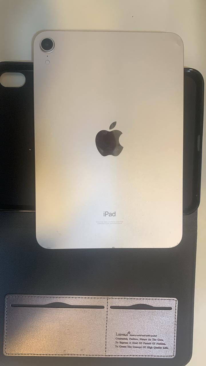 ايباد مني ٦ نضافه كدامك ذاكره ٦٤ فطر صغير وماشر عليه بصور سعر ٢٠٠ الف مكاني بغداد شماعيه ***********
