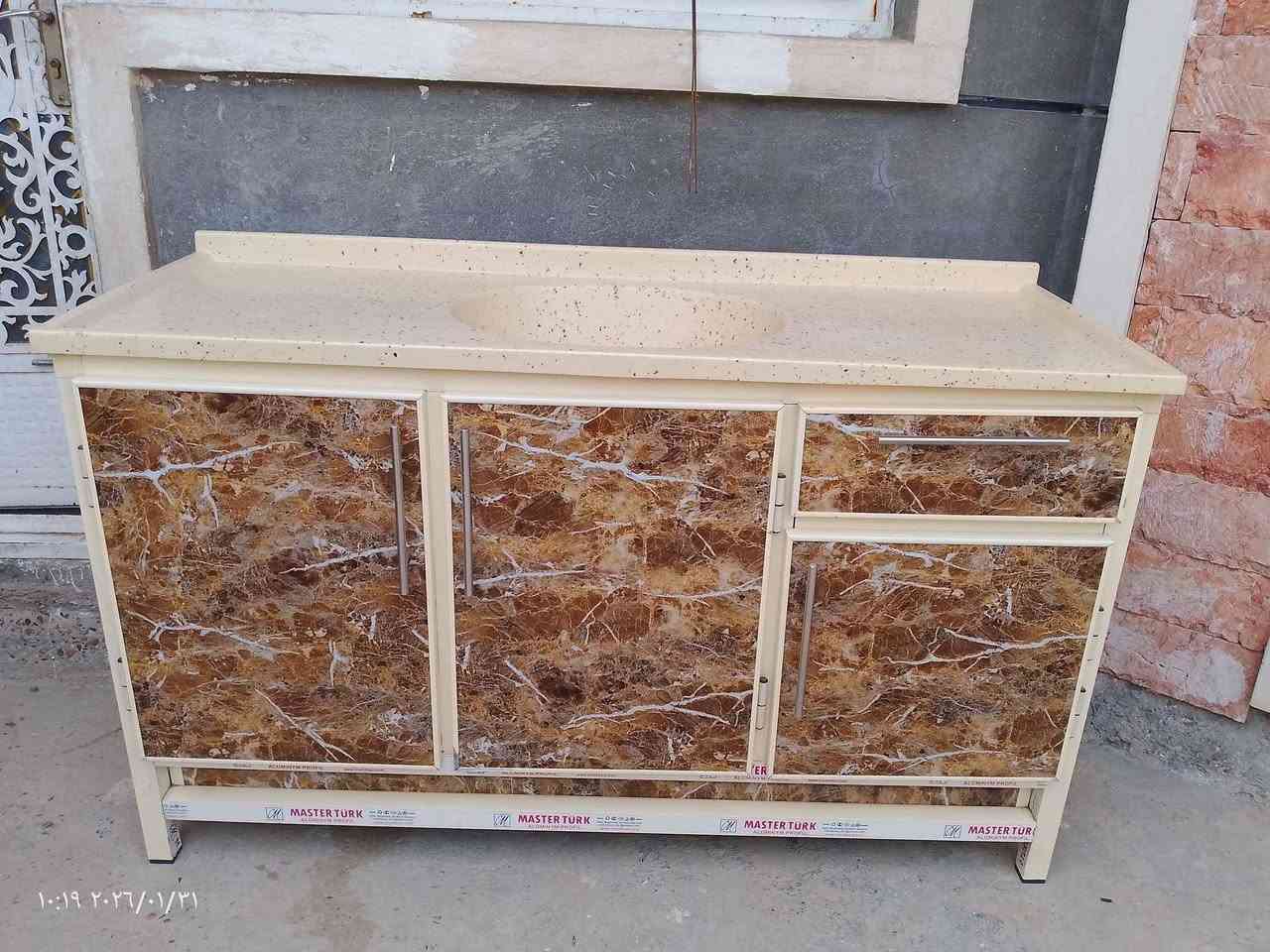 كاونتر للبيع العنوان أبو غريب خرنابات رقم ***********او*********** بغداد, العراق
