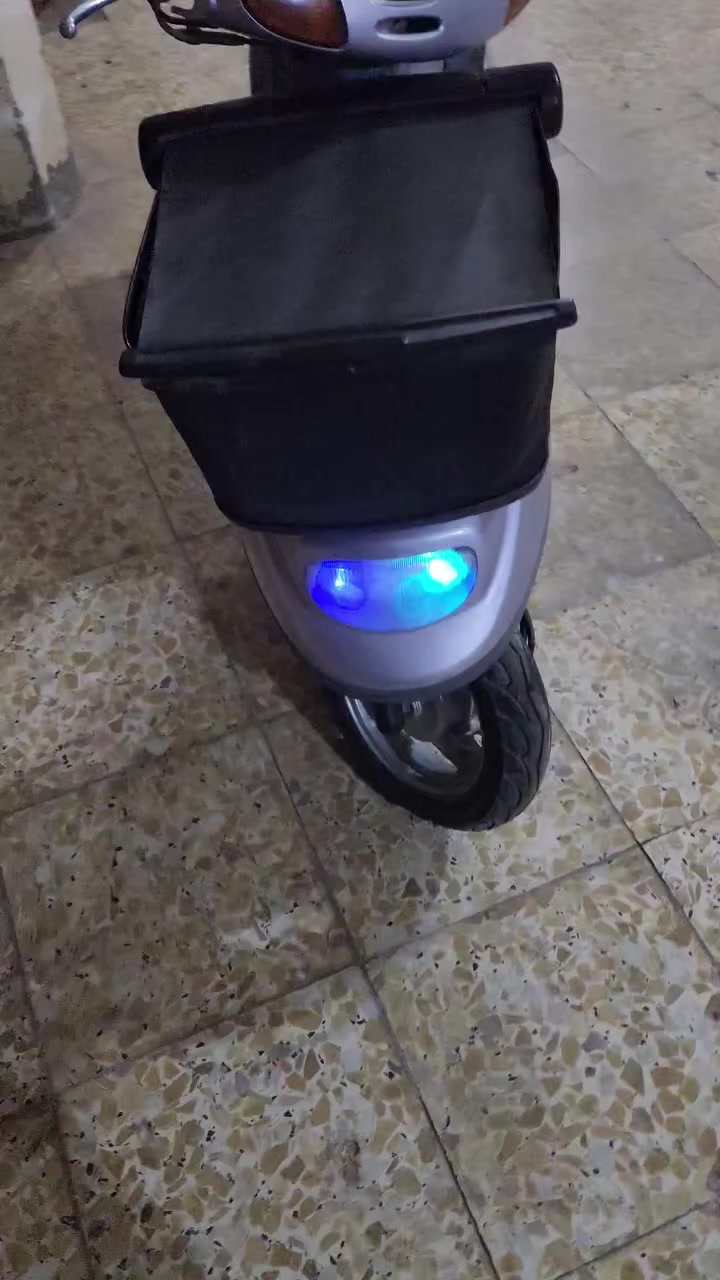 السلام عليكم دراجه للبيع دراجه شغاله سلف هندر مكاني كربلاء شارع البوبيات السعر 600 وبيها مجال شيء بسيط ***********
