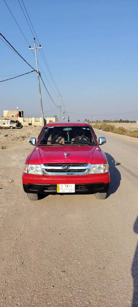 سلام عليكم دير للبيع رقم مثنه تحويل مباشر موديل ٢٠٠١١ بيه رشات صبغ مكينه وكير وحداديه جديده تخم تايرات جدد الكهربائيات شغاله تبريد تدفئه شغال مكانه ديوانيه البدير رقم *********** سعر ٤٨وبيه مجال
