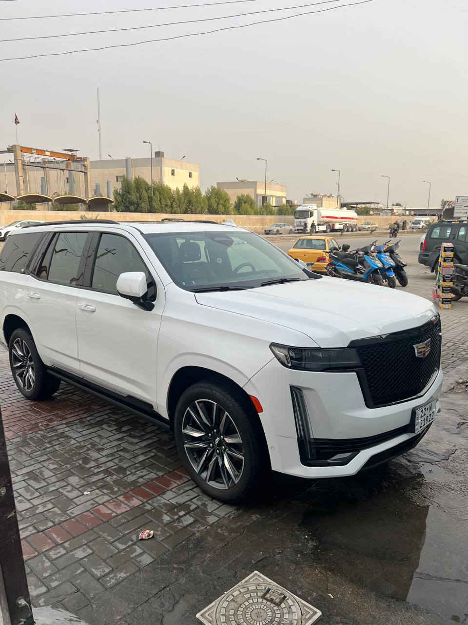 يالله 
السلام عليكم كديلاك سكاليد سبورت 36سماعه دوس شفط جكات فول ماعده المساج موديل 2023 ماشيه 42 الف رقم اربيل باسمي حادثه كلش بسيط جاملغ وباب مبدلات نفس اللون طاك ايرباك ستيرن والسياره كلش نظيفه للاستفسار اتصل على صاحب السيارة ***********
