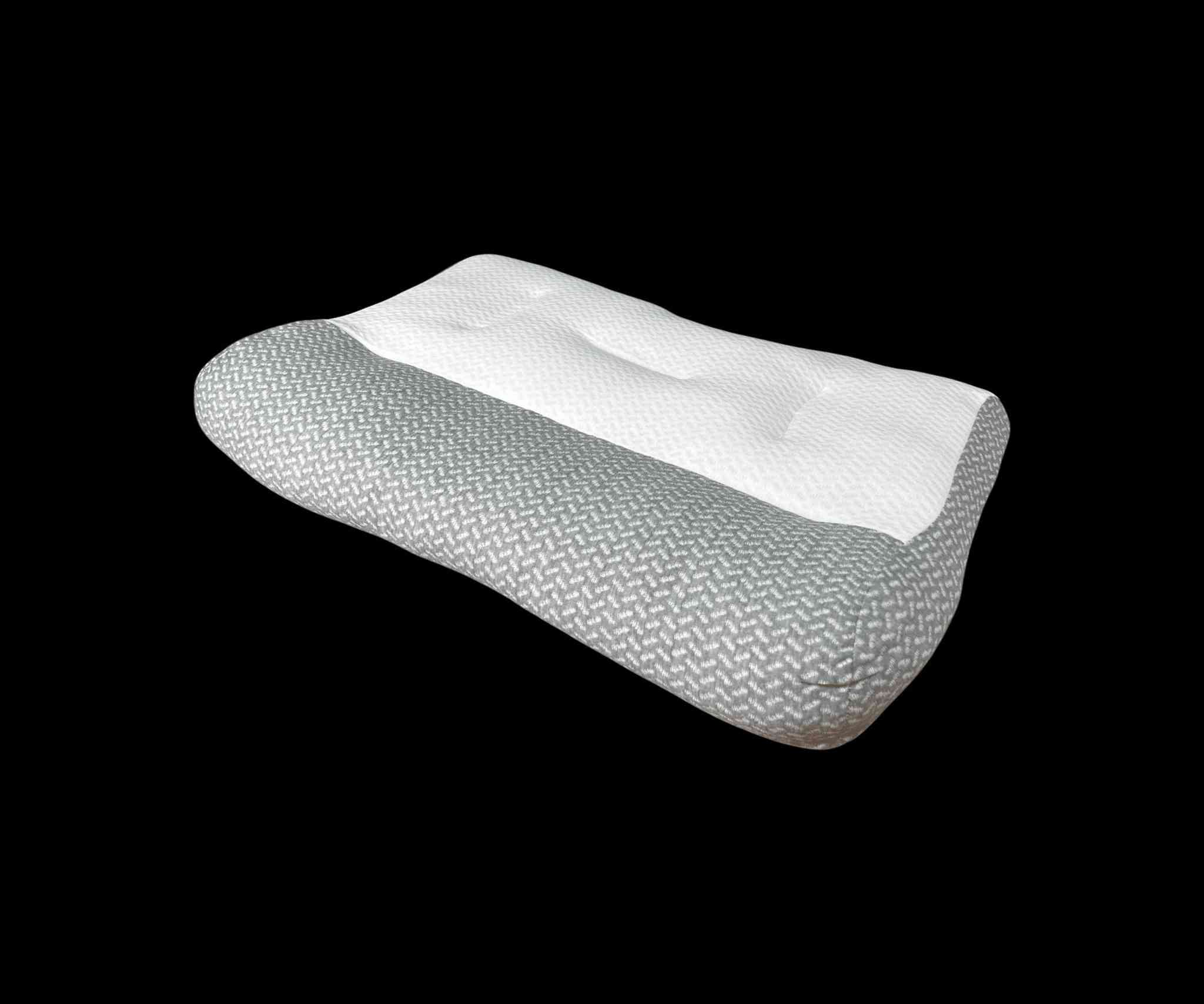 وسادة نوم طبية ميموري فوم بارتفاع 8 سم – تصميم مريح لدعم الرقبة
الاستخدامات:

دعم الرقبة والرأس أثناء النوم بوضعية صحية.

تقليل آلام الرقبة والكتفين الناتجة عن الوسائد العادية.

مناسبة للنوم على الظهر أو الجانب.

تساعد في تحسين استقامة العمود الفقري أثناء النوم.

مثالية للاستخدام اليومي في المنزل.

المميزات:

مصنوعة من ميموري فوم عالي الكثافة يستجيب لضغط الرأس ويعود لشكلِه الأصلي.

تصميم متموج (Contour Design) لدعم أفضل لفقرات الرقبة.

ارتفاع مريح 8 سم يوفر توازن مثالي بين الليونة والدعم.

قماش خارجي ناعم وقابل للتنفس يساعد على تقليل التعرّق.

غطاء بسحاب قابل للإزالة والغسل.

لا تهبط بسرعة وتحافظ على شكلها لفترة طويلة.

مناسبة للبالغين الذين يعانون من شدّ أو ألم في الرقبة.

المقاس الفعلي للوسادة: 65 × 42 × 8 سم.

مقاس الكيس: 80 × 48 × 8 سم.

محتويات الصندوق:

وسادة طبية ميموري فوم.

كيسحقيبة تغليف.

الملاحظات:

قد تحتاج الوسادة من 24 إلى 48 ساعة لتأخذ شكلها الكامل بعد فتح التغليف.

يُفضل تهويتها قبل الاستخدام الأول.

يُغسل الغطاء فقط ولا يُغسل الفوم الداخلي.

مناسبة لمن يبحث عن دعم متوسط الارتفاع (8 سم).
#للتواصل مراسلة الصفحة
#الجميع


**إذا كنت صاحب هذا الإعلان وتريد حذفه لأي سبب، رجاءا أرسل رسالة إلى الدعم الفني**