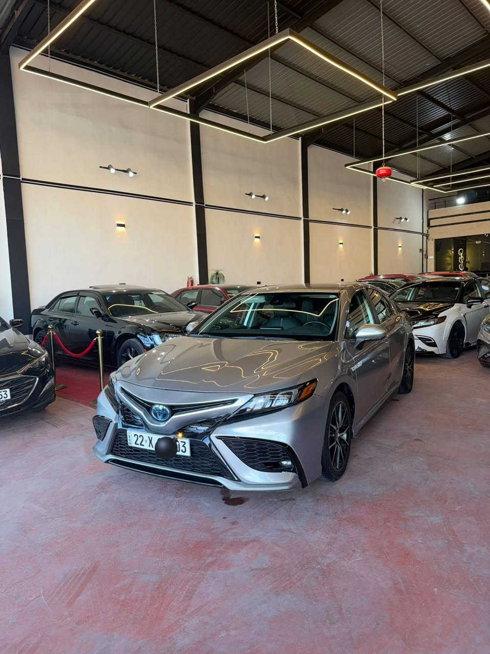 TOYOTA CAMRY SE HYBRID 2022
السلام عليكم 
 تيوتا كامري هايبرد
2022 
بوند فقط بدون دواخل بدون ايربكات 
***********
***********
