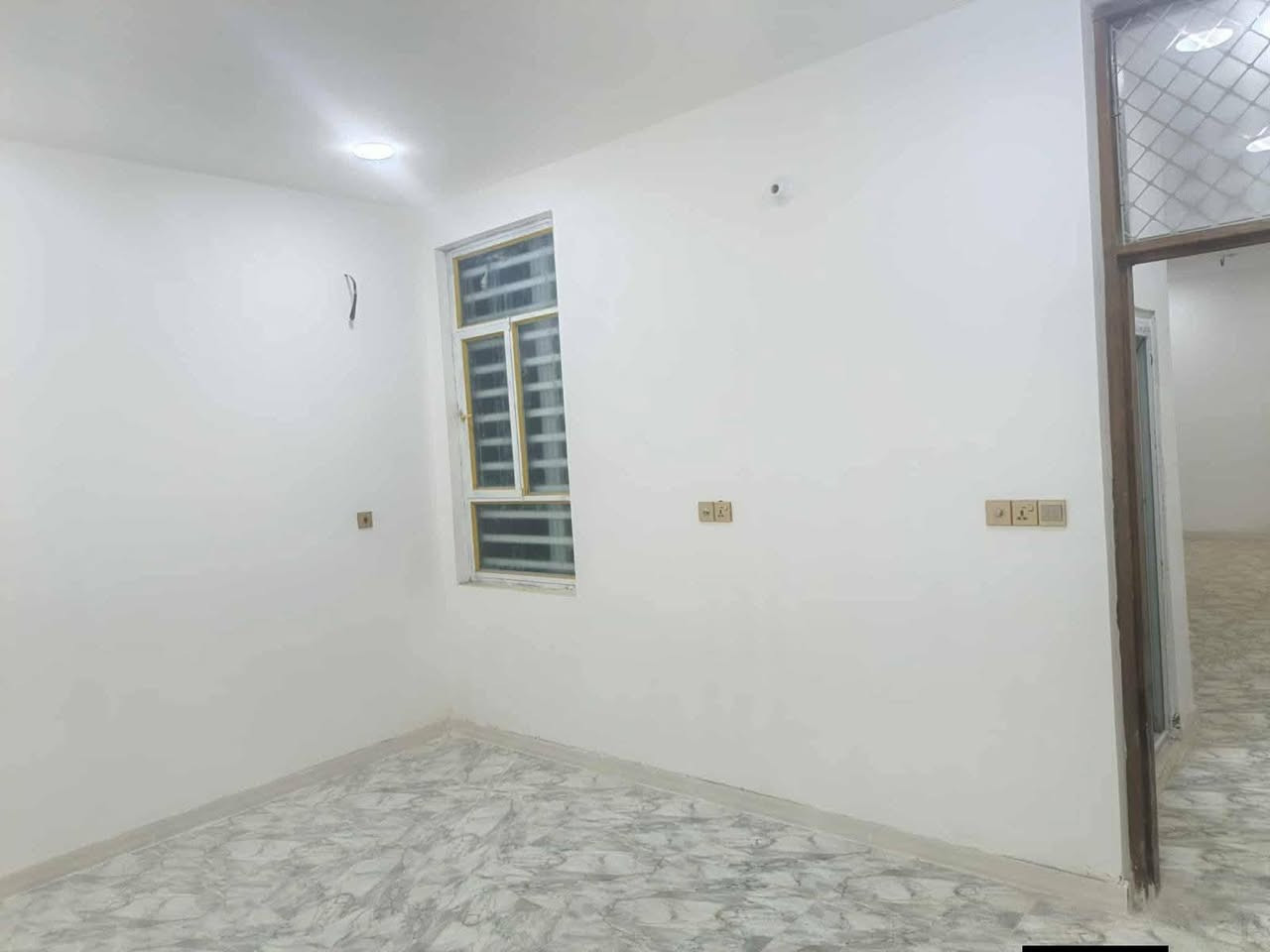 #شقه_للايجار العنوان 📍 
 حي الزيتون قرب عمارات الزيتون 
بناء جديد مامسكون 
تحتوي ع غرفه وصاله ومطبخ وصحيات ✅ 
 #للاستفسار 
او مراسله الصفحة أو واتساب او الاتصال ع الأرقام التأليه 
   ***********
https://wa.me/message/54I3LYHRG7YFG1
#العفلوگي_للعقار_اكبر_بيج_عقارات_في_الديوانية
#بيت #دار #عقار #ارض #الديوانية
