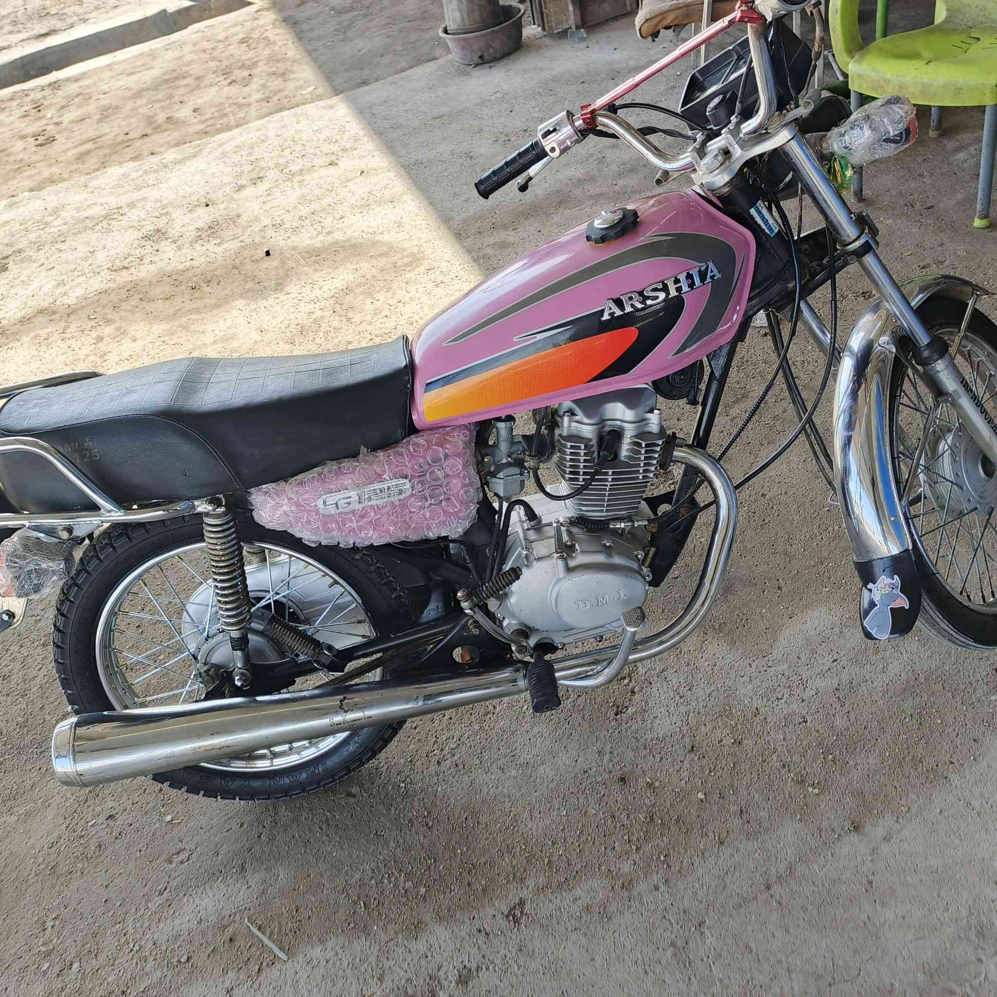 سلام عليكم ورحمة الله دراجه ارشا مديل ١٦ أوراق صولي المكان واسط النعمانية رقم ***********
