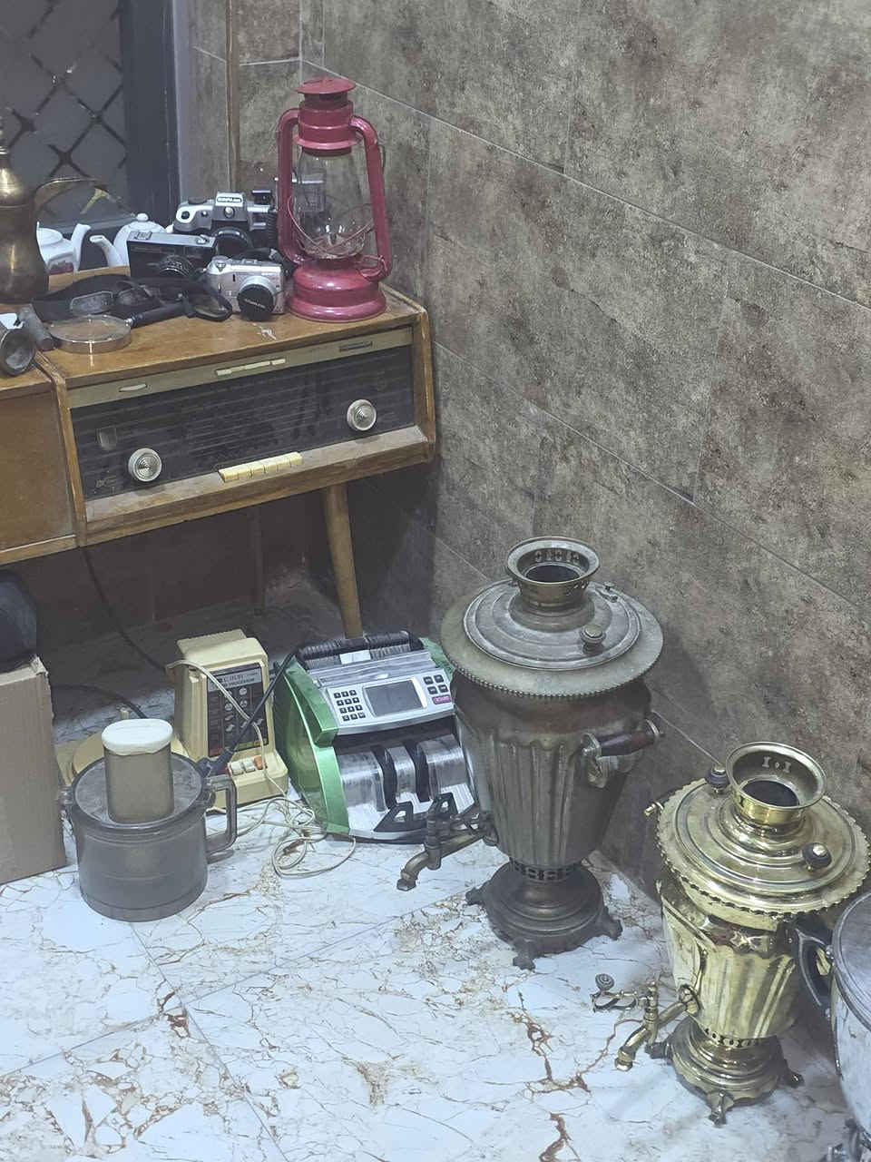 شلع ٧٥٠الف قفل ***********
عنوان بغداد توصيل ماعندي
