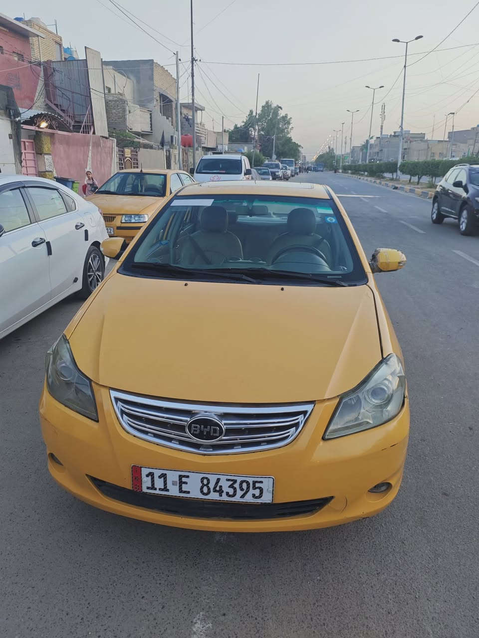 BYD 2013 بي واي دي موديل 
  كير ومكينة ياباني بلادي كير عادي
💯 شاشة وسستم صوت جديد
 رقم بغداد انكليزي ب اسمي
سنوية جديدة مصفرة هيئة غرامة
شرط التحويل ثاني يوم
بغداد الكرخ
واتس اب/ ***********
