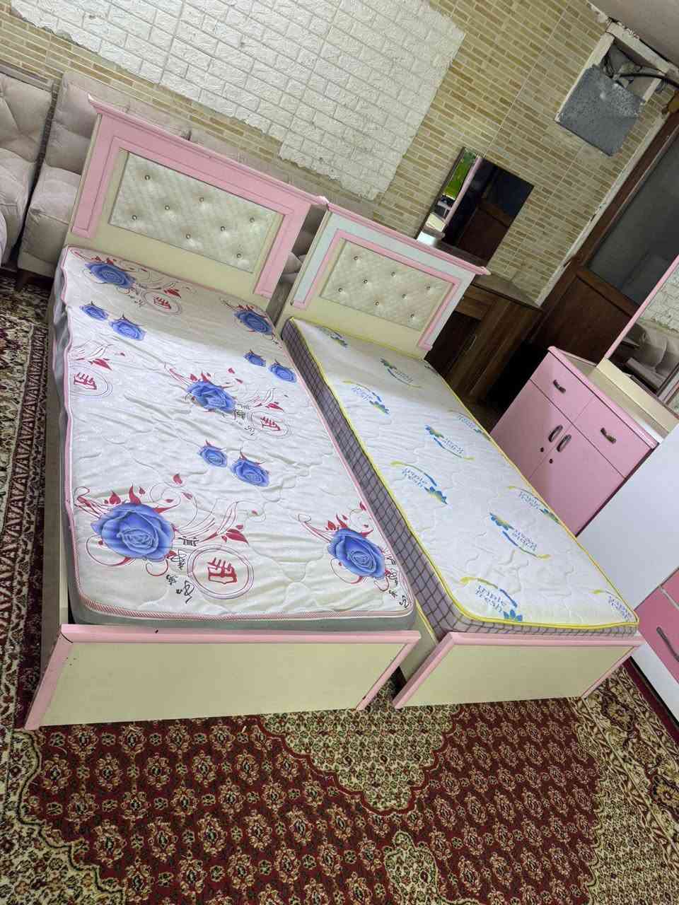 غرفه نوم للبيع كلش نضيفه الموشراي ياريت يرفع المنشور ‏‪***********‬‏
