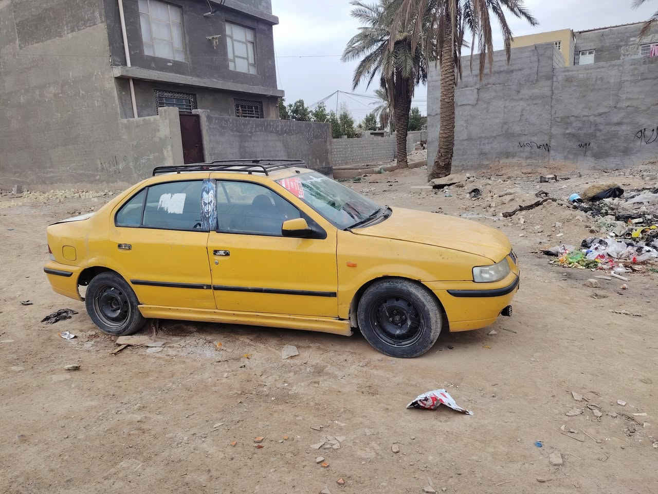 السلام عليكم من رخصه صاحب الكروب والادمن سمند موديل 2010 للبيع  سياره خير من الله كير ومكينه مكفولات كهربائيات كلها شغاله اي نقص مابيها كبل للشارع السياره بدون راعي انطيك بيها واجهيه من المرور وانطيك وياها ومستمسكات راعيها تفاصيل اكثر الاتصال ع الرقم (***********)السعر 13$وبيها مجال   مكاني بغداد جسر ديالئ
