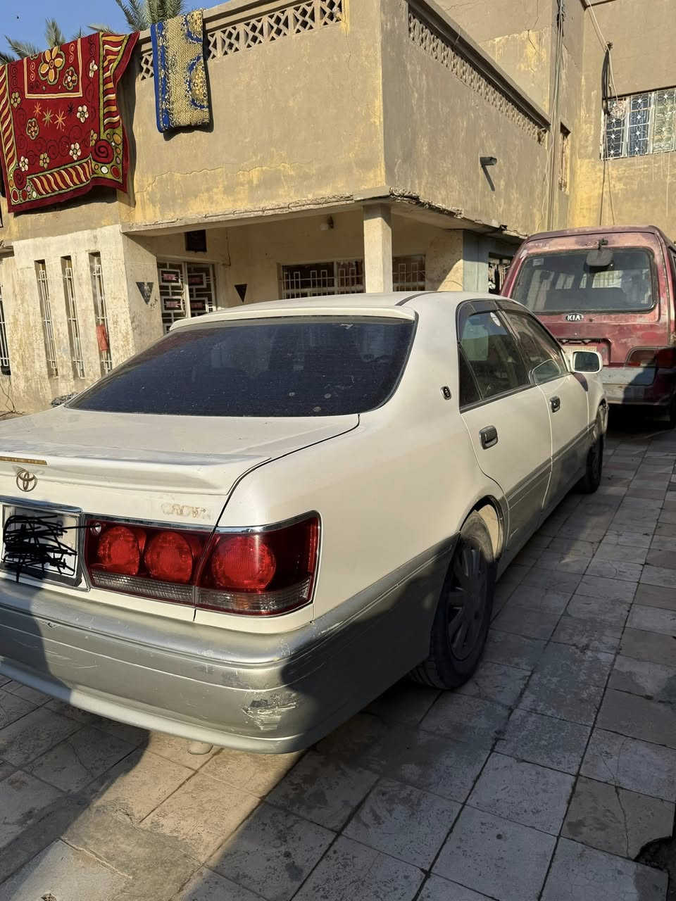 السلام عليكم ملكة موديل 2000 للبيع حديدة كفالة من الكص ومشمولة بالقرار ترقيم 
محرك 2600 العنوان بغداد  
0772 773 9600‬ ‬
