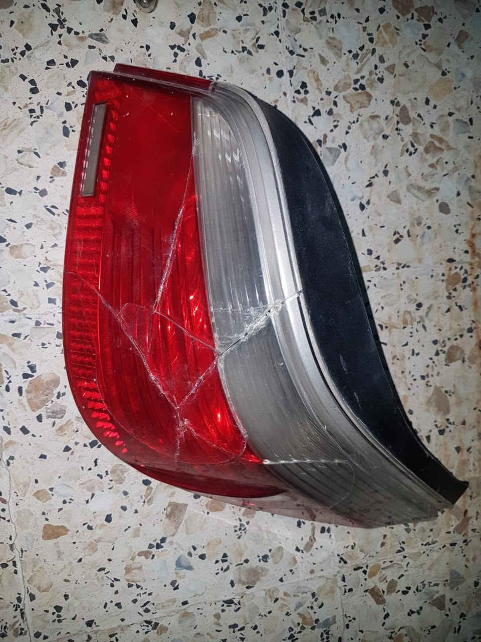 للبيع غراض بي أم ميماتي بسعر المجموع الكل ٣٥ الف رقم الهاتف ***********
