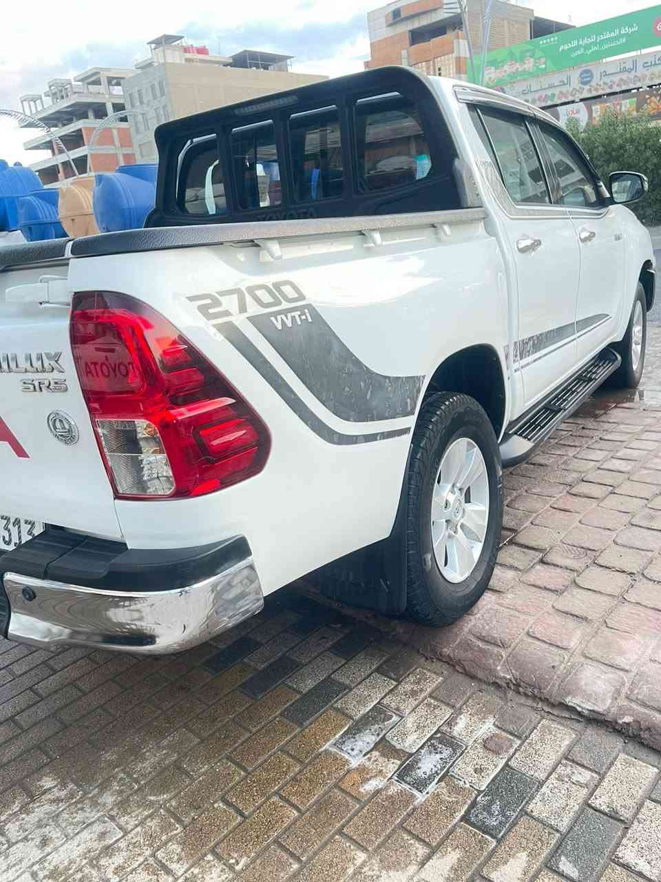 لسلام عليكم تويوتا 4 ويل كويتي موديل 18 عداد المسافة 63  الف قابل الى الزياده رقم  بغداد بسمي لمعرفة المزيد اتصل على *********** حجي صفا
