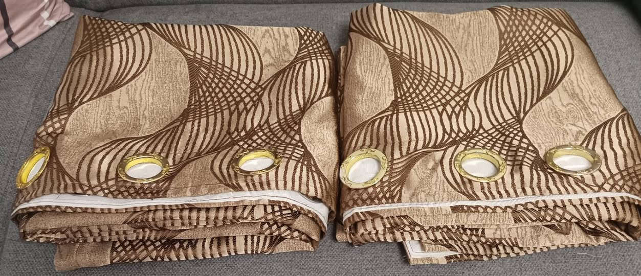 للبيع بردات وتور وبواري لبردات موضحات بلصورة


**إذا كنت صاحب هذا الإعلان وتريد حذفه لأي سبب، رجاءا أرسل رسالة إلى الدعم الفني**