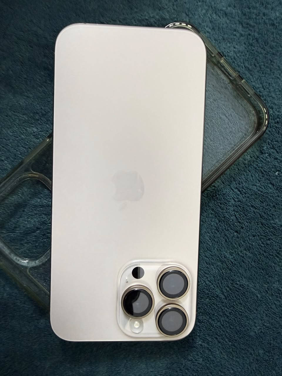 آيفون 16 برو ماكس للبيع بطارية 91 ذاكرة 256 ضمان ABM  جهاز شخط ما بي السعر  1300 مكاني بغداد العبيدي ***********
