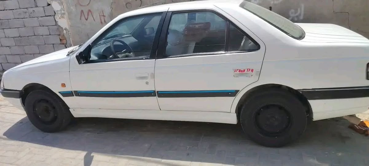 يالله سلام عليكم بيجو للبيع مشروع وطني سنويه مجدده تريد تحويل تريد وكاله  تخم تاير حداديه جديده مكينه وكير جدد كهربايات كلهه شقاله سياره جاهزه  السعر ٩ ورقات مكاني الزبير البرجسيه قرب صيطره الفيحاء المدينه الكرفانيه ***********

