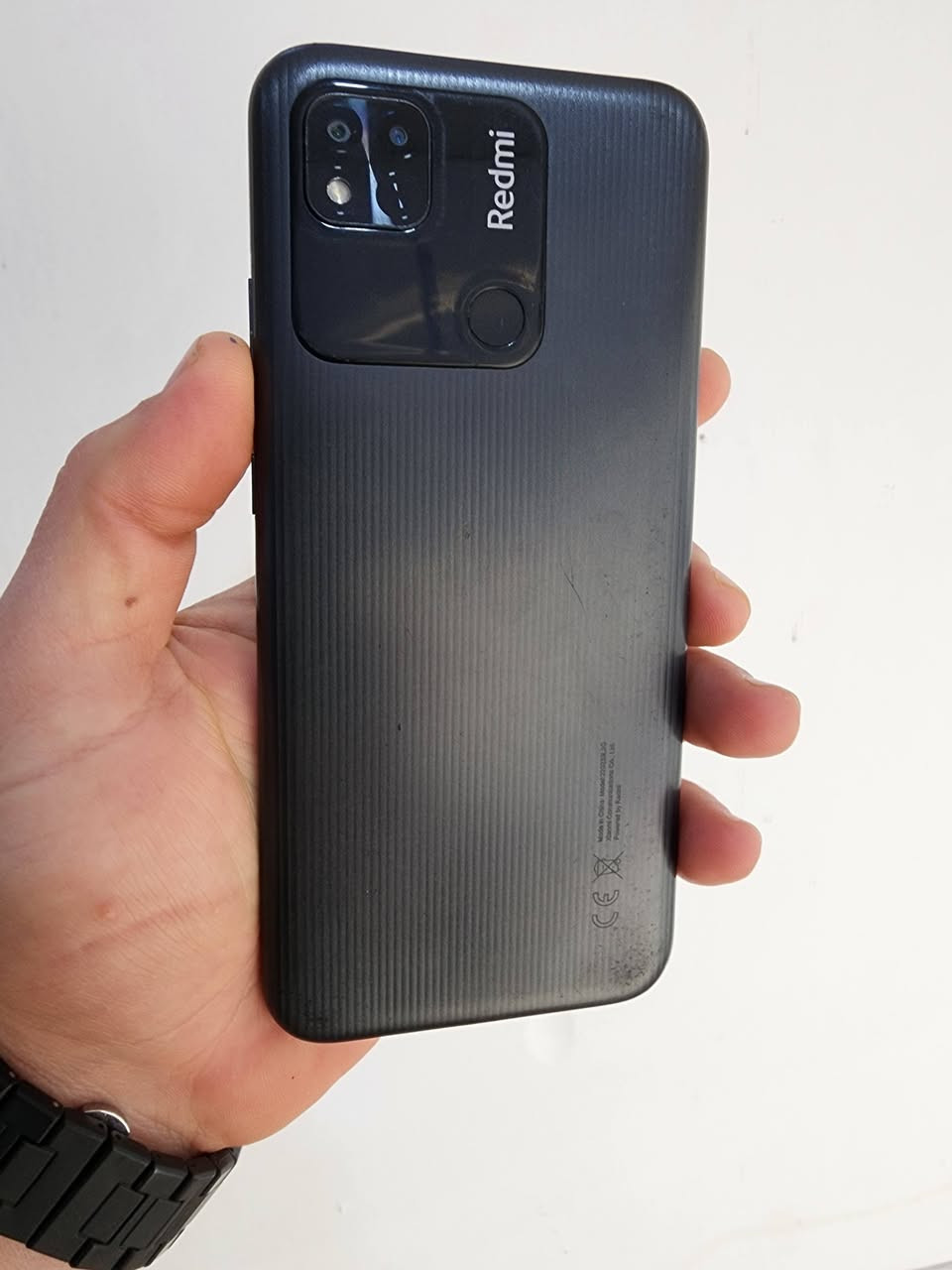 السلام عليكم 
موبايل 📱 ردمي 10 للبيع اومراوس
الجهاز شرط مامفتوح.    نظيف فول 
الذاكرة/128.   رام/4.   شحن كلكسي
السعر65 الف قفل 🔒 قفل 🔒
***********
