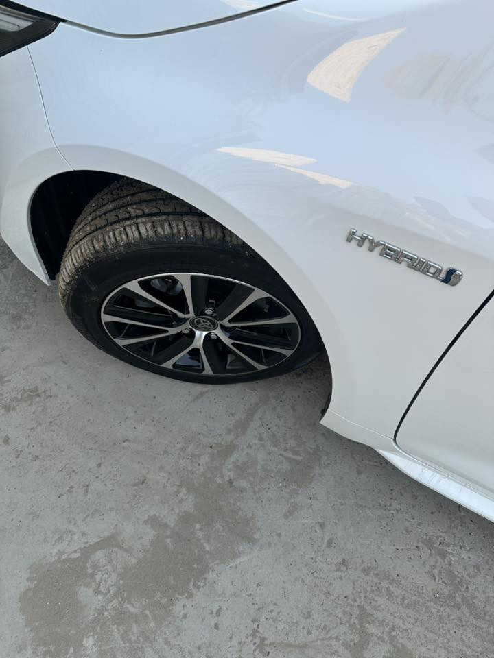 السلام عليكم 📍
كورلا 2024الشكل الامريكي  مكفوله عدا طخة بالجاملغ خلفي بسيطه جيرانا رجع عليها واكو رصعات بسيطه موضحة بالصور 
شاشه كبيره ابل كار بلي 
شاشة عدادات ديجتل 
سايد بريك دگمه 
٣ وضعيات قياده 
بصمة تشغيل وبصمة ابواب
فتحه سلايد 
رادار امامي وتوقف ذاتي قبل الاصطدام 
قياده ذاتيه وتنبيه الخروج عن المسار 
لايت زينون ليزر 
تبريد امامي خلفي وتبريدها مجمدة 
تخم تاير جديد شادلها 
سياره بيها عازل حراري شفاف للجام مسوي ب 300$ 
وباقي المواصفات معروفه سيارة جاهزة من كلشي ومابيها نواقص 
مكاني شارع فلسطين 
ماشية سيارة 42 الف كيلو 
سعر ب 142 وبيها مجال بسيط وسيارة بإسمي تحويل ثاني يوم 
*********** م احمد
‏‭0770 967 4741‬
