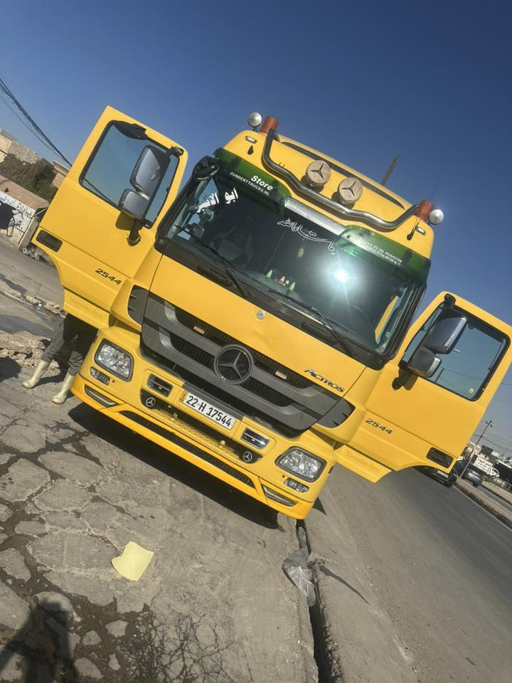 السلام عليكم اكتروز 2010شاصي عدل سياره خير من الله جاهزه لشغل الشراي يتصل ***********
