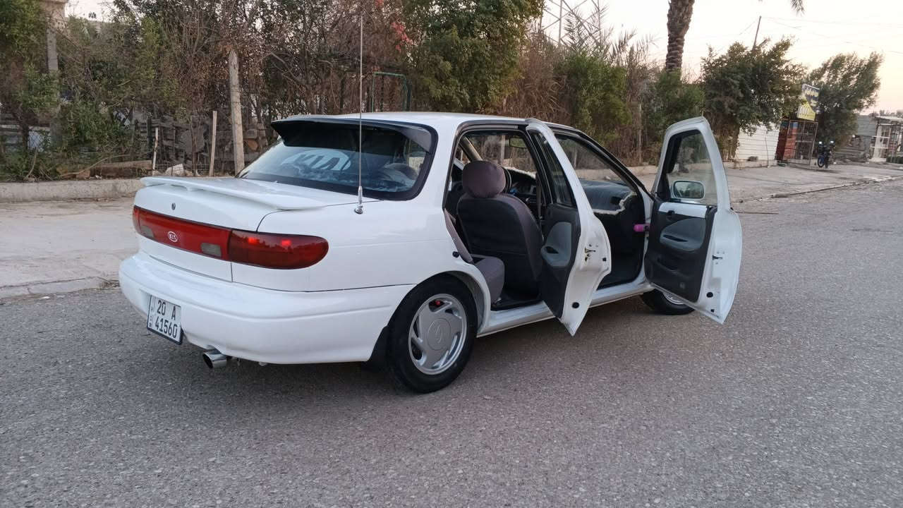 سلام عليكم كيا سيفيا البيع رقم ديالى نكليزي مكفوالة من الضربة مصبوغة حزام قمارة  بلادية كير ومكينة خير من الله تخم تاير جديد كهربايات كلهة شقلة صدر امامي خلفي جديد داخل جديد السعر 48وبيهة وبيها مجال مكاني ديالى ***********
