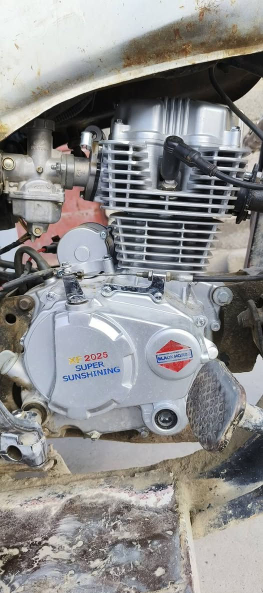 السلام عليكم مكلف بالنشر ستوته للبيع مكينة 2025 شرط من كلشي نظافة كدام العين سعر 850 تواصل الاتصال على الرقم 👈‏‪***********‬‏ غير متواجد ع الفيس
