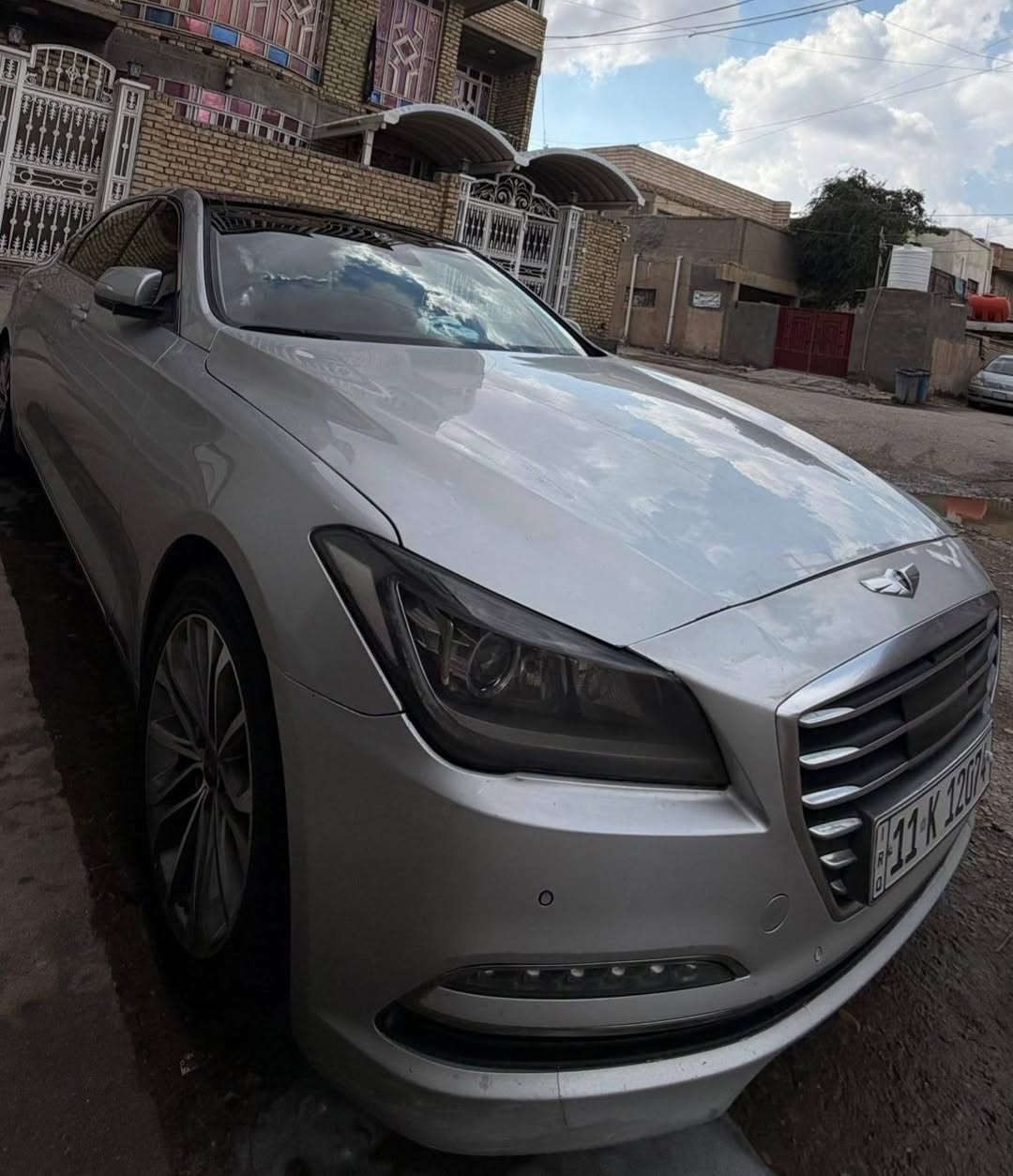 جنسييز G80 للبيع موديل 2015 رقم بغداد باسمي 
كامل مواصفات فول واحد على واحد بنوراما برده خلفيه 

بردات بيبان 

محرك 6 سلندر 3800

 سياره جديده مال بيت 

السونار مرفق من. ضمن الصور 

مكان السياره العمارة 

السعر 152 ورقه وبيهه مجال 

للاستفسار الاتصال ‏‪***********‬‏
