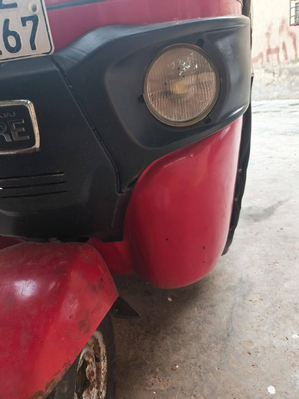 سلام عليكم تكتك  موديل 2020 تكتك جازه كبل لشراع تكتك  مصبوغة عام جمالي  رقم وسنيويه بسمي  عنوان جسر ديالى القديم سعر 60250؟؟؟ ***********
