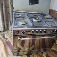 طباخ لبيع جديد كله شغال وناره زركه سعر 150 وبي مجال للستفسار هاذه رقم ...