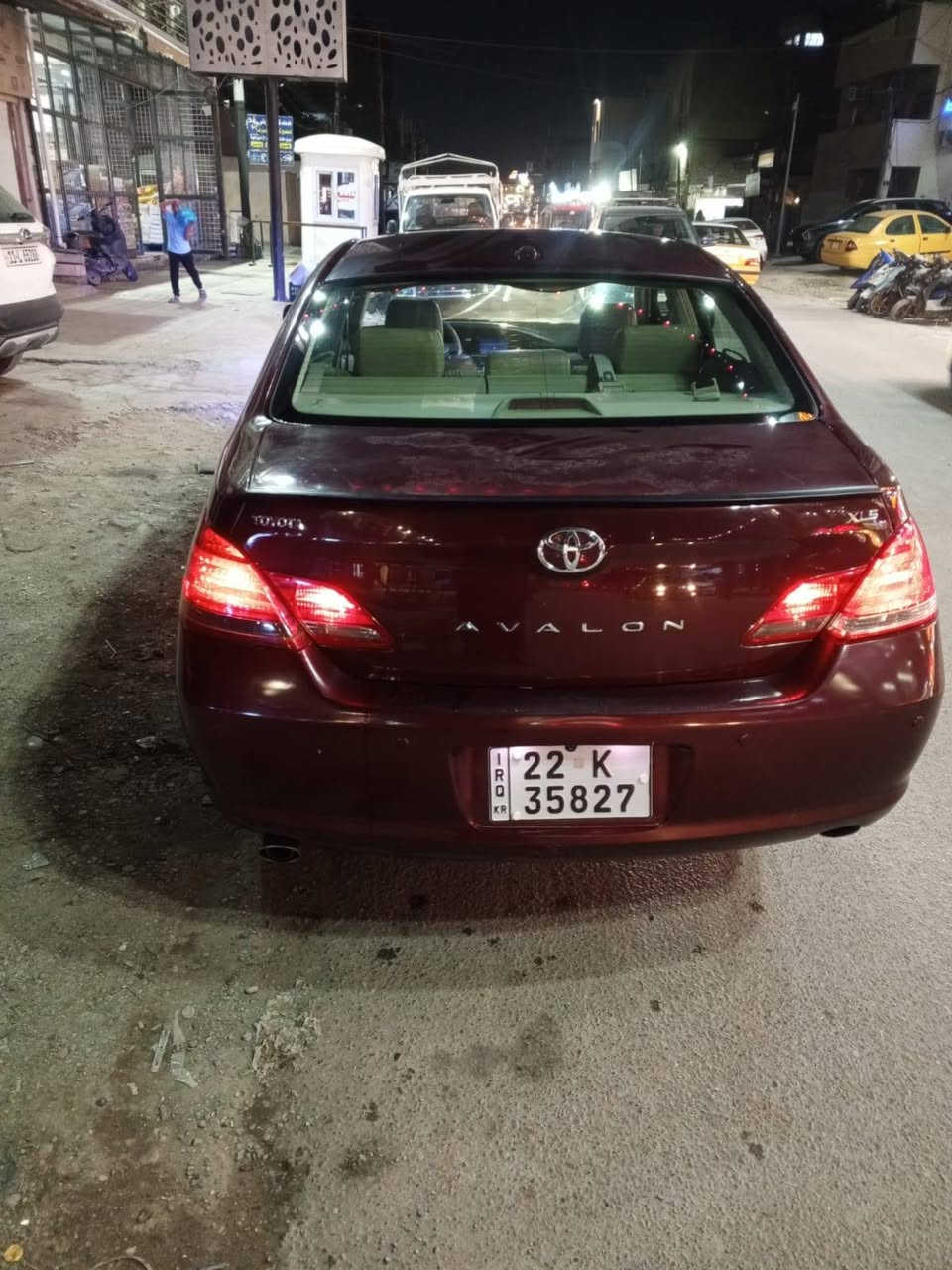 السلام عليكم اخوان للبيع تيوتا افلون موديل 2009 رقم اربيل الدولي رقم وسنويه وهزه كله جديد سياره فول موصفات لاخير سياره كير محرك داخل مكيانيك كله شغال مكفوله كفاله عامه من عده بارد فقط موضح بل سونار السعر 123 ورقه وبيه مجال لشراي للاتصال بل رقم *********** مكان سياره للبيع بغداد, العراق
