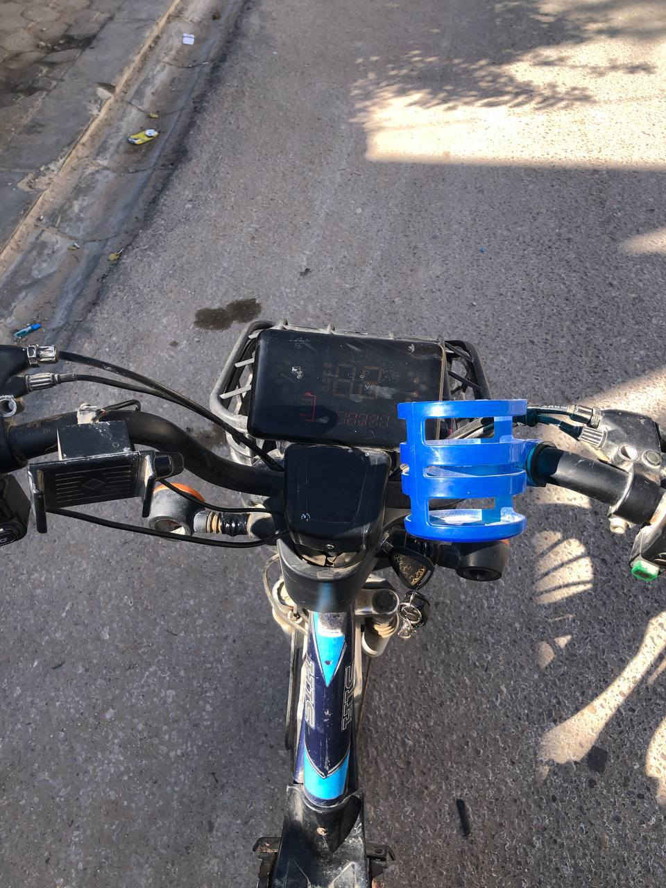 سلام عليكم دراجه شحن نضيفه
كلشي شغال ملاحضه بطاريات جدد 
ملحقات شاحنه 
مكاني نجف تواصل عله خاص


**إذا كنت صاحب هذا الإعلان وتريد حذفه لأي سبب، رجاءا أرسل رسالة إلى الدعم الفني**