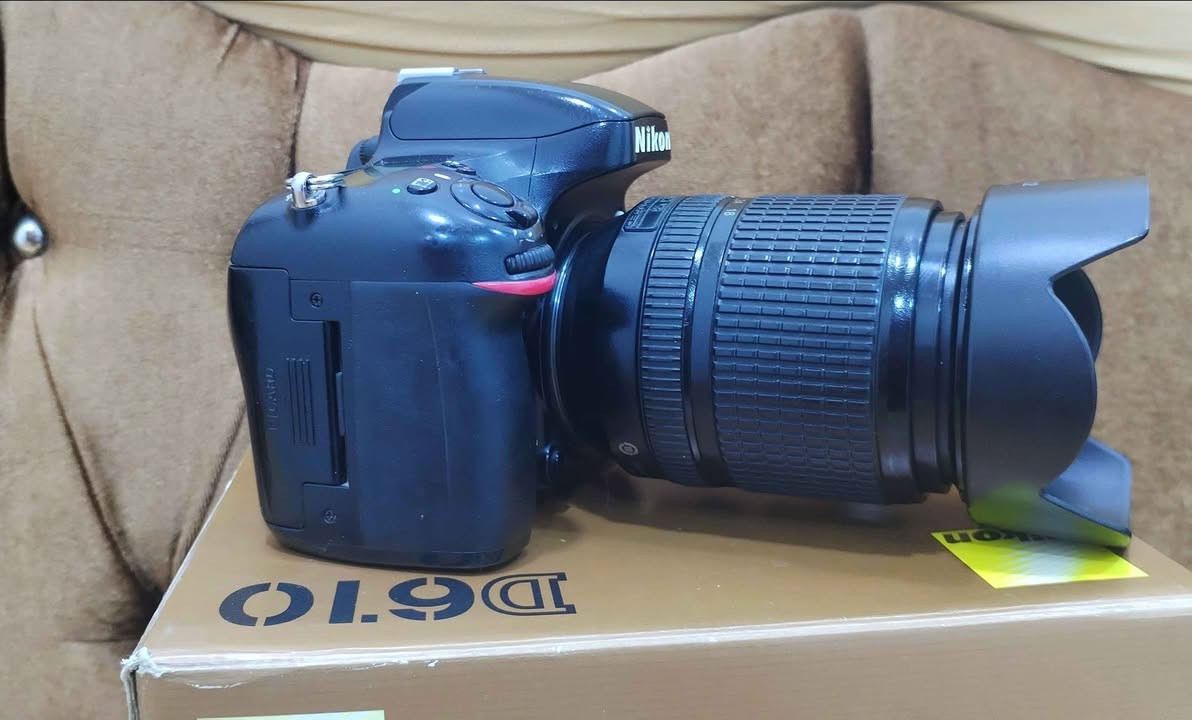 للبيع كاميرا Nikon D610 بحالة ممتازة
▪️ كاميرا Nikon D610 (فل فريم)
▪️ عدسة Nikon 18-140mm VR
▪️ عدسة Nikon 70-300mm AF-P DX
▪️ جنطة أصلية
▪️ شاحن
▪️ رام 32GB
▪️ الكاميرا والعدسات بحالة جيدة وجاهزة للاستخدام
مناسبة للتصوير الاحترافي، المناسبات، والطبيعة.
💰 السعر: (900)
📩 للاستفسار أو المعاينة مراسلة خاص.
***********
