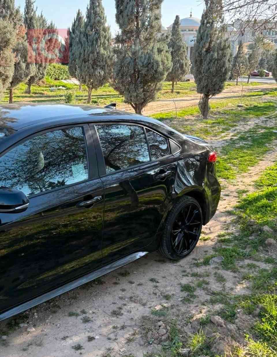 سلام عليكم ، كورلا ٢٠٢٠ فئة se وارد امريكي حادثها جاملغ كلير خلفي وجاملغ امامي مصبوغ بدون دواخل وبيها بارد براس البنيد شويه السياره كلش نضيفه وبعد احلا من الصور ماشيه ٩٤ الف محرك ٢٠٠٠ 
لوحات شماليه ( اربيل ) 
لايتات زنون اوتو
هندبريك كهربائي 
رادار وقوف
تحديد مسار
شفتات بالستيرن 
ومواصفات الse معروفه سياره نضيفه كلش وما ناقصها اي شي 
عارضها ب ١٣٣ ورقه وبيها مجال 
مكان السياره فلوجة 
***********
