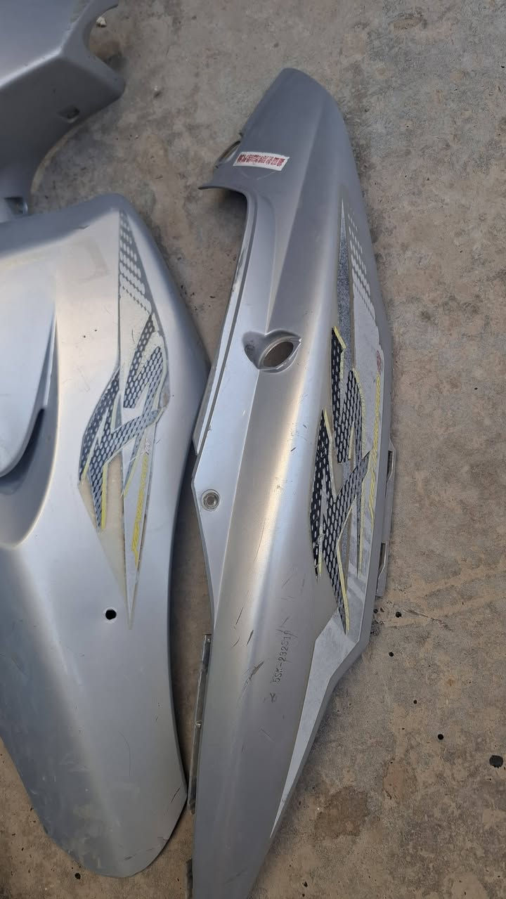 كفر ماكس عدله اصلي  معه ماصده معه لايت بومه 
سعره ٤٠ نهايته مكاني بغداد مدينه الصدر لا يوجد لدي توصيل


**إذا كنت صاحب هذا الإعلان وتريد حذفه لأي سبب، رجاءا أرسل رسالة إلى الدعم الفني**