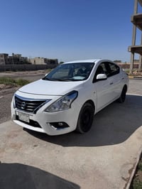 نيسان سني 2020 هندي البليته الزرقاء السيارة جاهزة تقريباً من كل النواح...