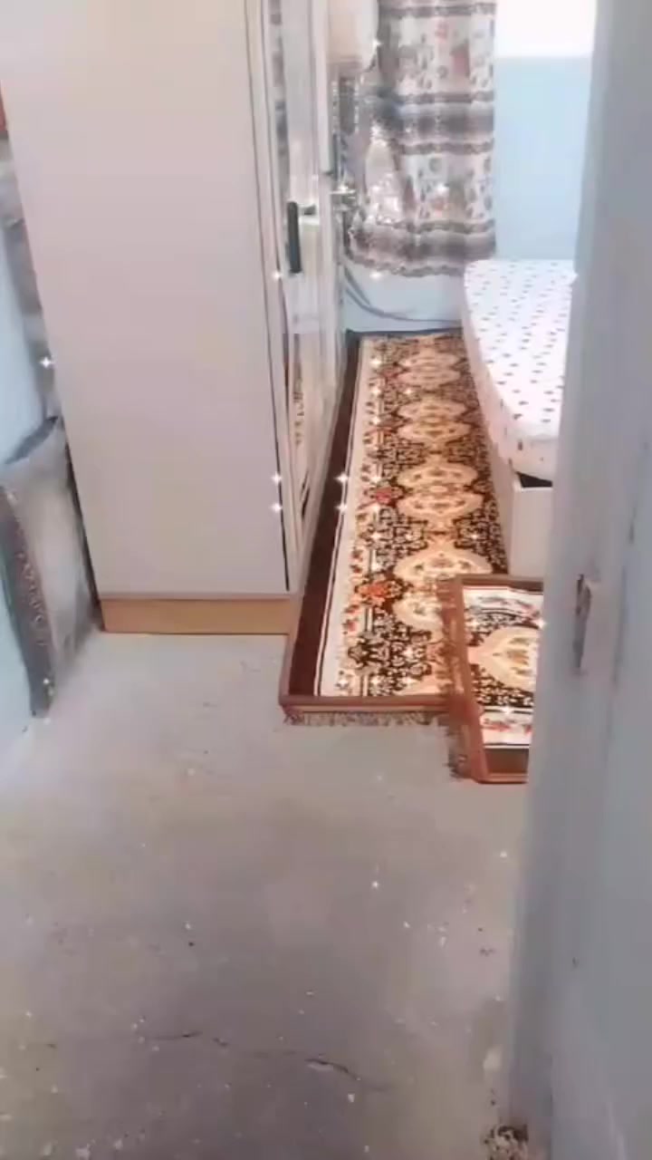 غرفه نوم للبيع مستعمل شهرين جديد التواصل على الرقم ***********
