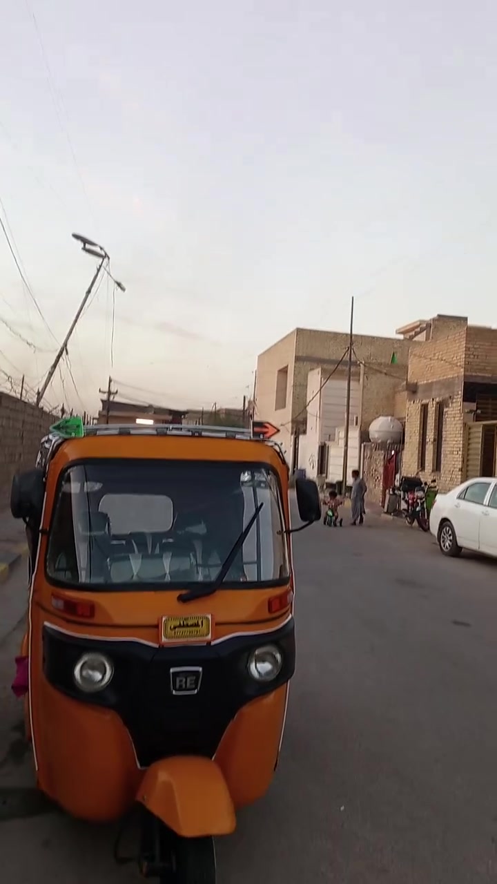 السلام عليكم تيك توك موديل 18 للبيع ما داخله سمتري مقفوله من المعجون والضربه مقفوله من مصبوغه للجماليه ماكينه 20 اوراق تكتك اوراق جاهزه من كل شيء بالصوره قدامك مبينه واذا تريد التفاصيل خابرني وانا بالخدمه السعر ا سعر اربعه ونص ويا مجال ***********
